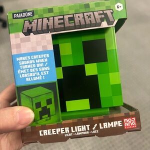 Paladone Minecraft Creeper Light - Green